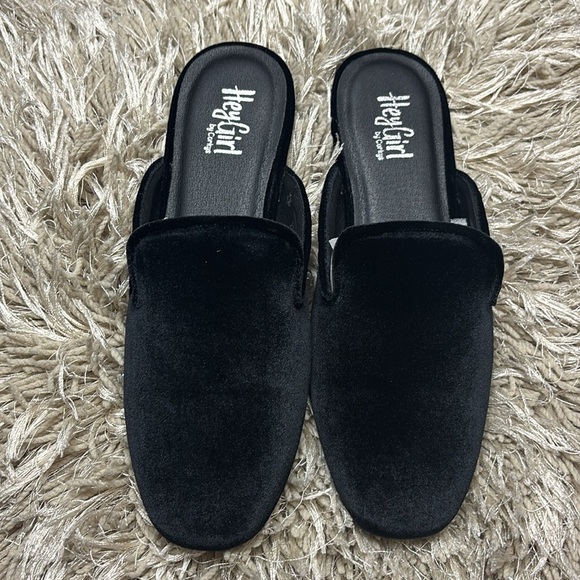 NEW Corkys | Hey Girl Slip On Mules Size 10 Black Velvet - Picture 5 of 9